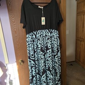Stylish Black and Blue Maxi Dress
